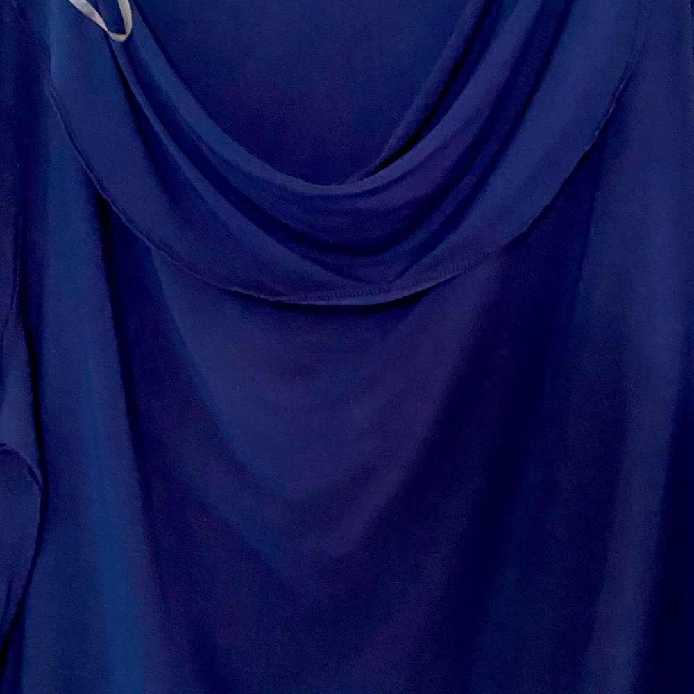 Attention party girls Silky cowl collar blouse xl